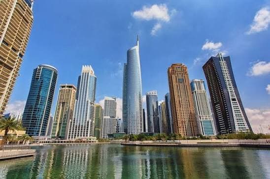 JLT (Jumeirah Lake Towers)